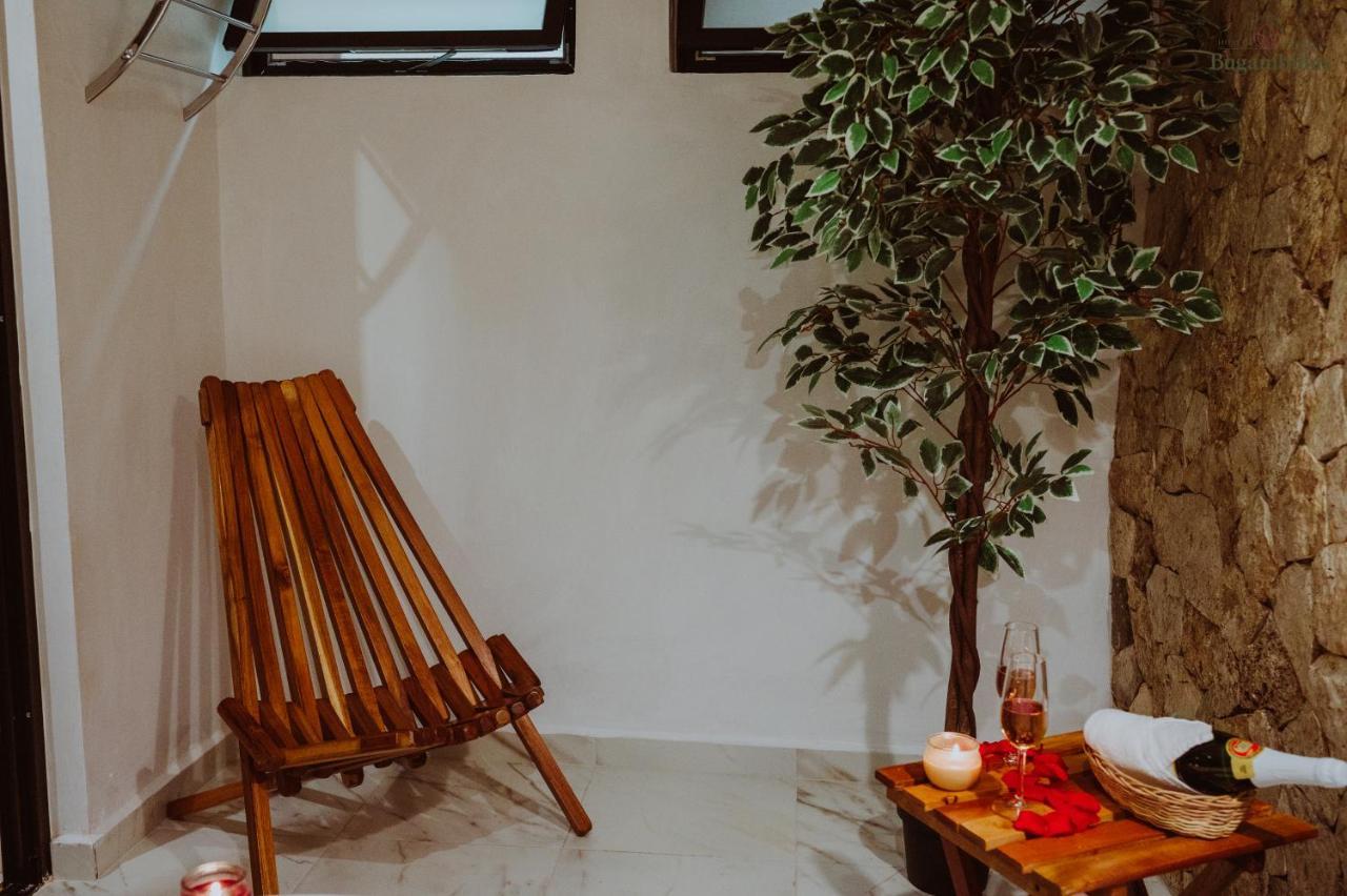 ואיאדוליד Hotel Boutique Bugambilias מראה חיצוני תמונה