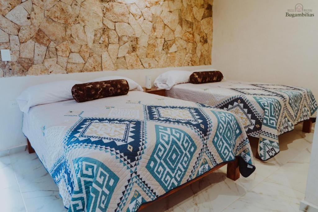 ואיאדוליד Hotel Boutique Bugambilias מראה חיצוני תמונה